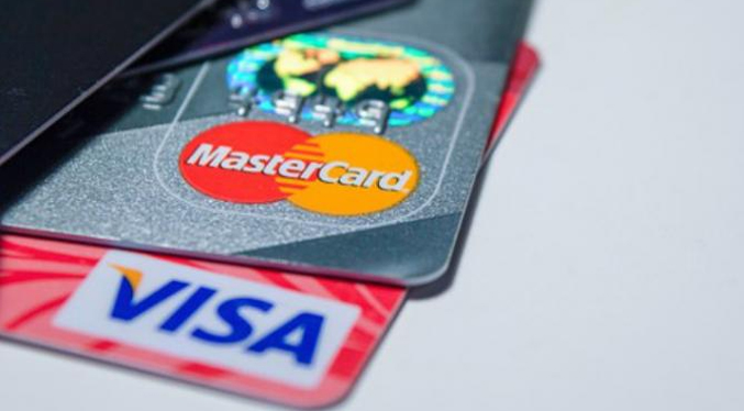 Visa y Mastercard anuncian la suspensión de las operaciones en Rusia