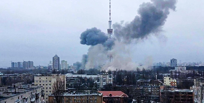 Ataque ruso a torre de TV en Ucrania deja nueve fallecidos