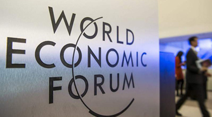 El foro económico mundial de Davos suspende sus relaciones con Rusia