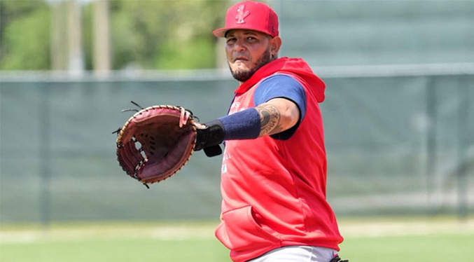 Yadier Molina se prepara para su última temporada