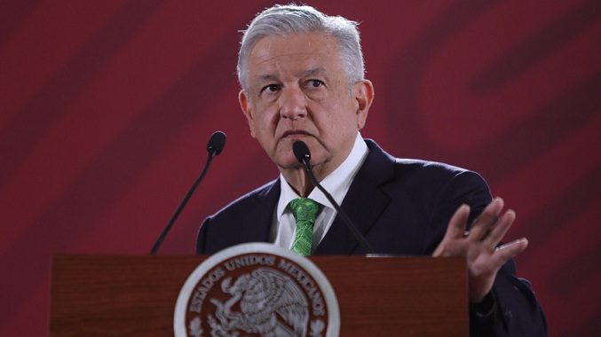 López Obrador pide «moralizar» al país tras trifulca en estadio de fútbol