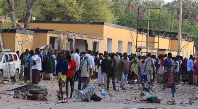 Más de 30 muertos en un doble ataque el miércoles por la noche en el centro de Somalia