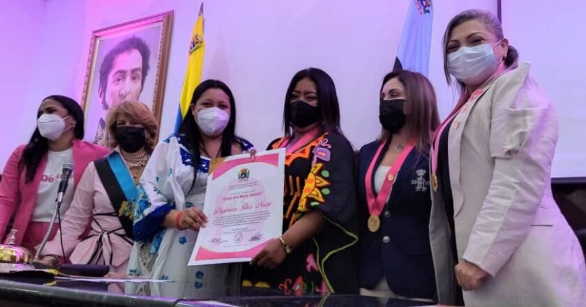 CLEZ entrega la Orden «Ana María Campos» en honor a las mujeres en su día