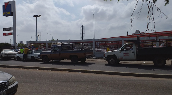 Bombas dolarizadas notifican aplicación del pico y placa desde este 12-M en Maracaibo