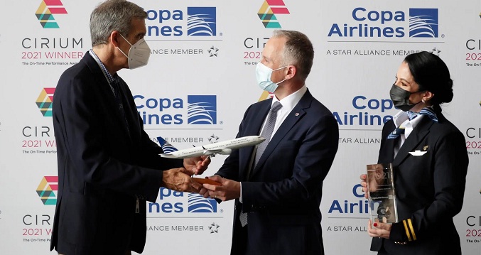 Copa Airlines recibe premio como la aerolínea más puntual de Latinoamérica
