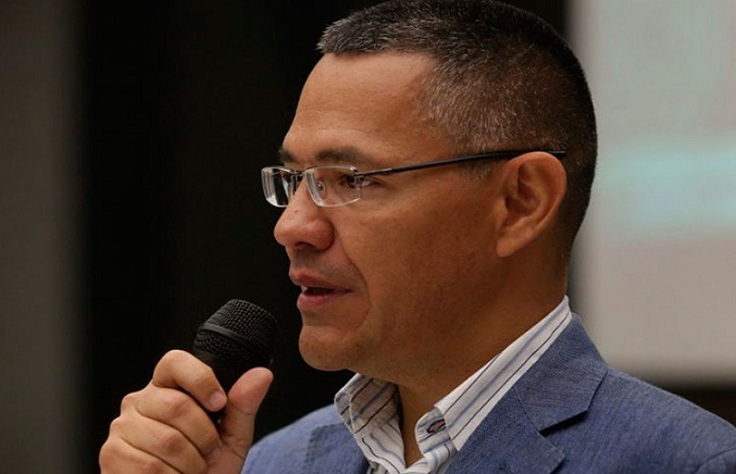 Ernesto Villegas aboga por unas elecciones «libres de sanciones»