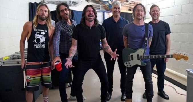 Foo Fighters cancela su gira tras la muerte de su baterista