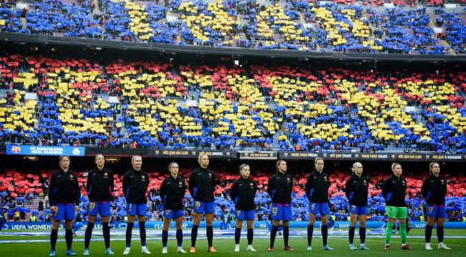 Récord en el fútbol femenino: Goleada del Barcelona al Real Madrid tuvo 91.553 espectadores
