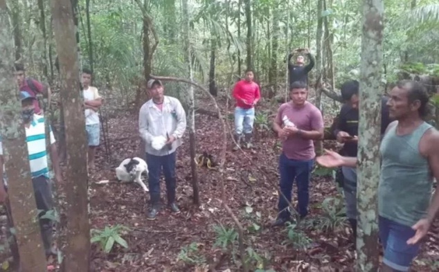 Rescatan con vida a hermanitos después de pasar cuatro semanas perdidos en el Amazonia