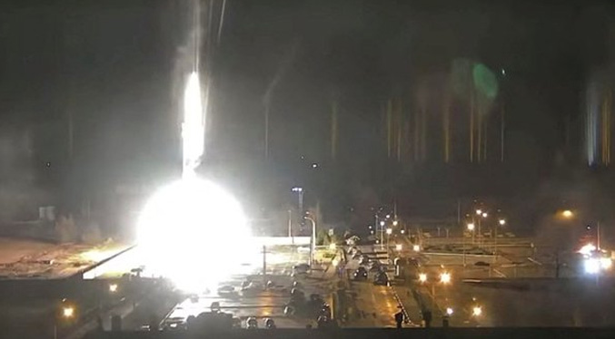 Apagan el incendio en planta de energía nuclear de Ucrania causado por Rusia