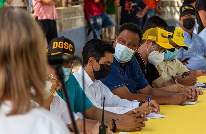 Alcaldía de Maracaibo lleva soluciones a los habitantes de Gallo Verde con gabinete parroquial