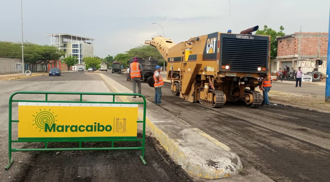 Alcaldía de Maracaibo arranca con el asfaltado de la Prolongación C2 (Tomar previsiones)
