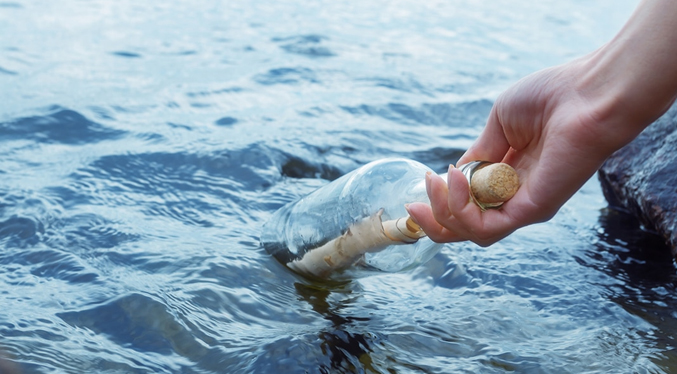 Rescatan a unos náufragos en Brasil por una nota enviada en una botella