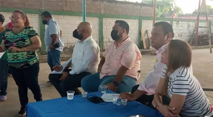 Concejales lagunillenses visitan el sector Andrés Eloy Blanco para atender sus problemas