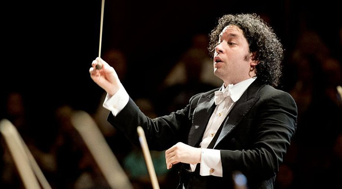 Dudamel dirigirá la Orquesta Sinfónica de Barcelona en el marco de la Copa América de Vela