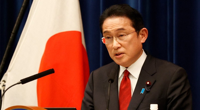 Japón prohibirá importación de carbón ruso y expulsará a ocho diplomáticos