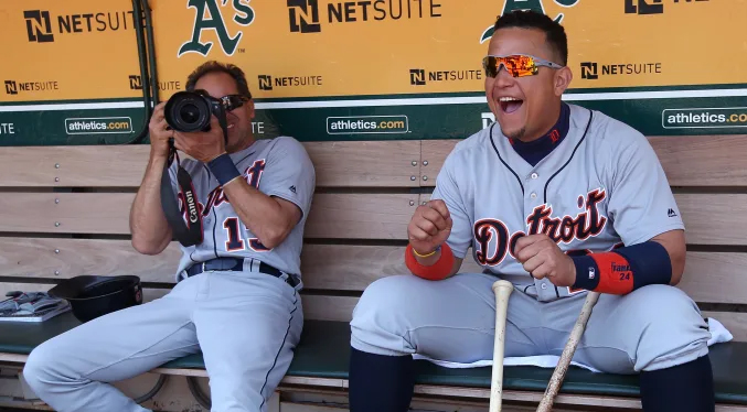 Miguel Cabrera empata con Omar Vizquel como los venezolanos con más Opening Day en la MLB