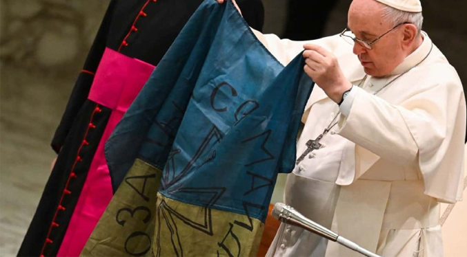 El Papa califica como una atrocidad la masacre de Bucha