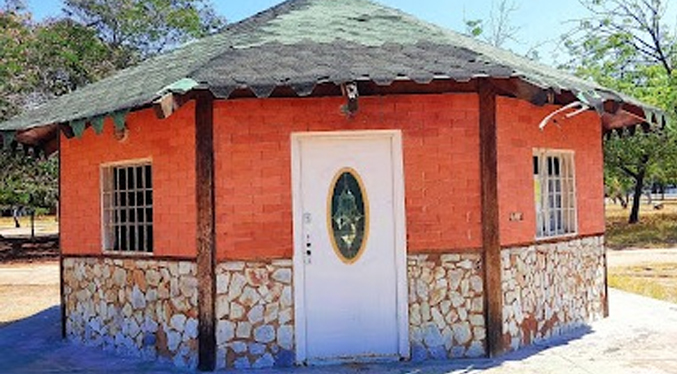 Puerto de Libros llega con una nueva sede a la Vereda del Lago