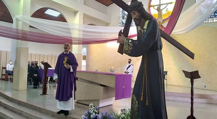 Sacerdote denuncia violación de derechos humanos por cortes eléctricos en Táchira