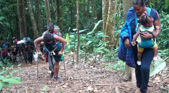 Venezolanos entre el mayor grupo que arriesga estar en la selva del Darién