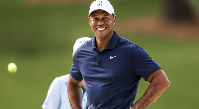 Tiger Woods anuncia el regreso al golf