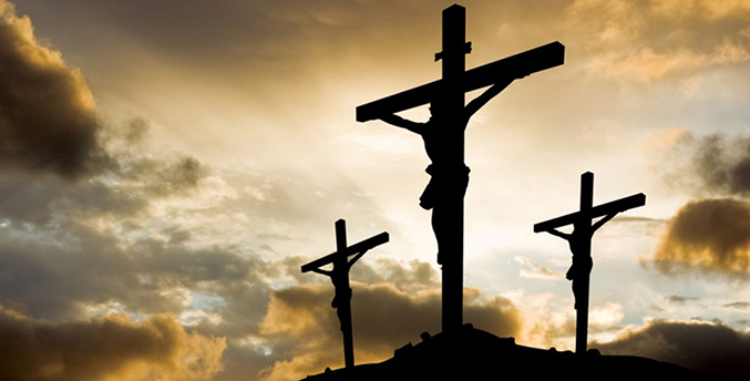 Hoy es Viernes Santo, acompañemos a Cristo en su Pasión y Muerte en la Cruz