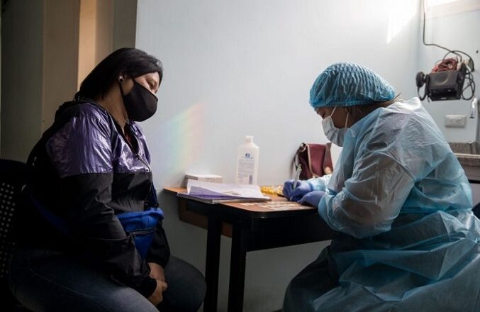Venezuela reporta 72 contagios de COVID-19