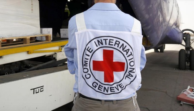 Cruz Roja pide un corredor humanitario para Mariúpol y acerera Azovstal