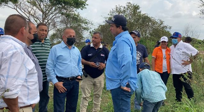 Gobernación del Zulia intensifica trabajos y atención en zonas afectadas por inundaciones en Sur del Lago