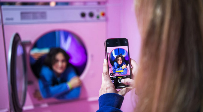 Un «museo» del selfi en Suecia hace las delicias de tiktokeros e instagrameros