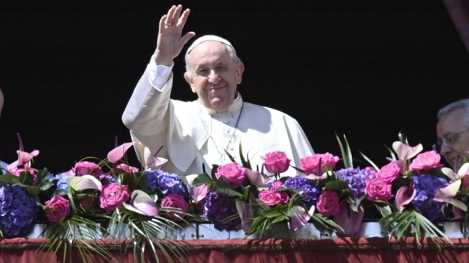Papa pide paz en Ucrania arrastrada por una guerra «cruel e insensata»