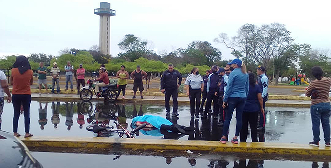Reportan muerte de ciclista en la avenida Milagro Norte de Maracaibo (Video)