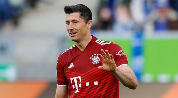 Lewandowski anuncia fin de etapa en Bayern; el club lo duda