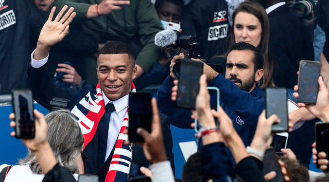 Mbappé: “Espero que los madridistas comprendan que he querido quedarme en mi país”