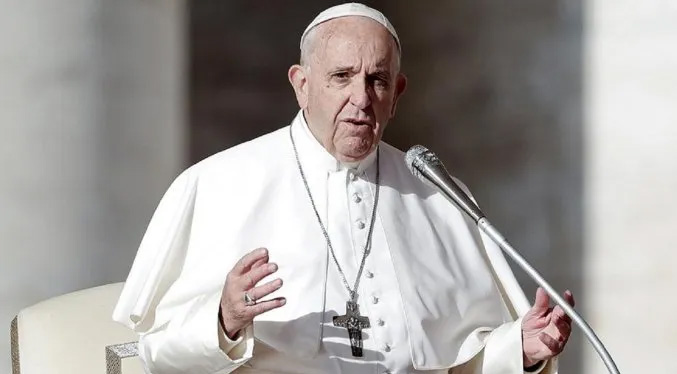 El Papa asegura que guerra en Ucrania amenaza al mundo entero