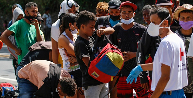 Colombia presenta plan de salud para atender a 700 mil venezolanos
