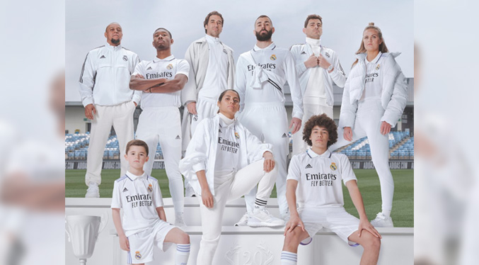 El Real Madrid presenta la nueva camiseta para la temporada 2022-23