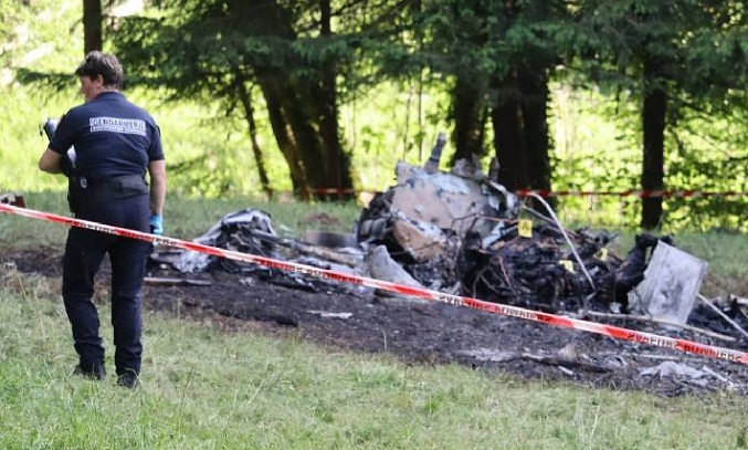 Cinco muertos en accidente de una avioneta turística en Francia