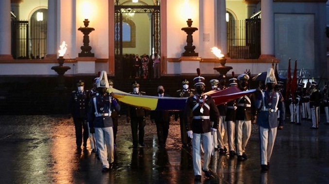 Ceballos enaltece los 200 años de la Batalla de Pichincha