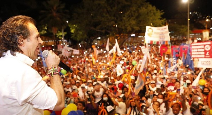Fico Gutiérrez: «Petro siempre ha atentado contra la democracia»