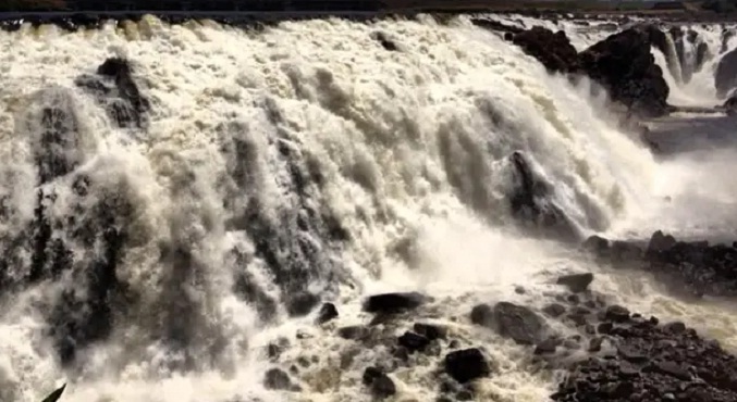 Autoridades en alerta ante posible crecida del río Caroní