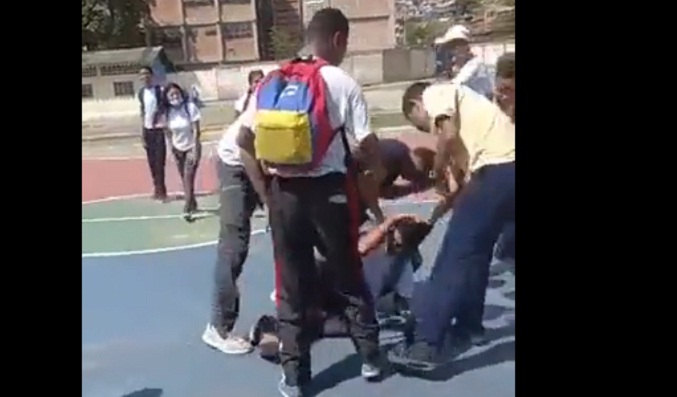 MP designa fiscal para investigar caso de violencia escolar en liceo de La Guaira (Video)