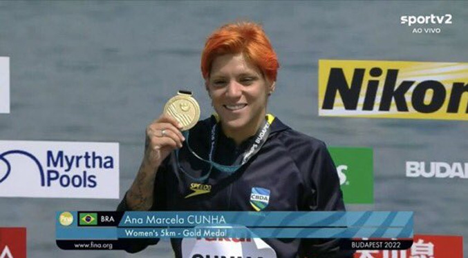 La brasileña Cunha gana la prueba de 5 km en aguas libres del Mundial de natación
