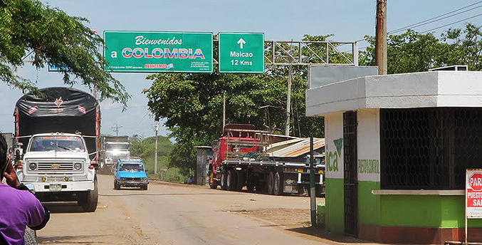Transportistas pasan «a riesgo» hacia Colombia por la frontera de Paraguachón