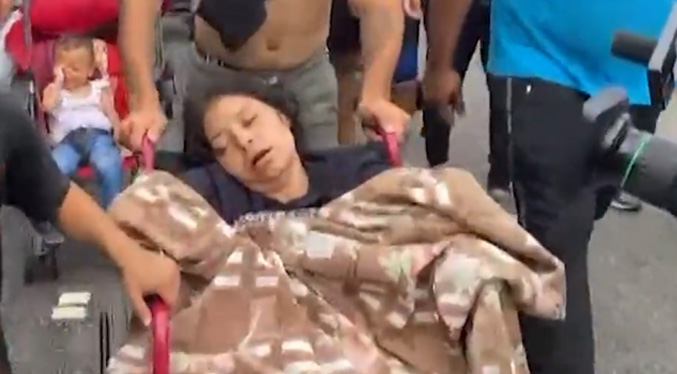 Muere venezolana que iba en silla de ruedas en la caravana de migrantes a EEUU