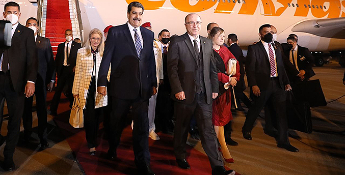Presidente Maduro llega a Argelia en el marco de su gira euroasiática