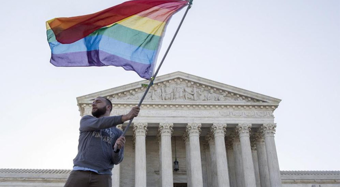 EEUU sugiere revisar el matrimonio homosexual