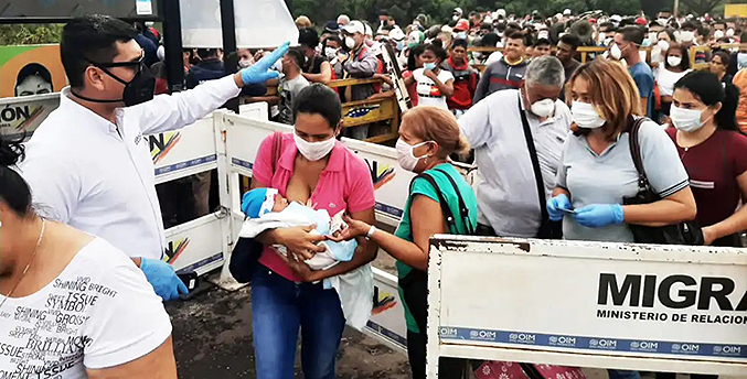 Smolansky: Al menos mil venezolanas huyen diariamente a Colombia
