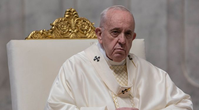 El Papa llama a la calma a Ecuador